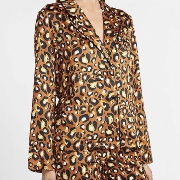 Express x LadyGang Leopard Satin Blazer & Pants Set – Medium - Bold Holiday Glam - Picture 4 of 10